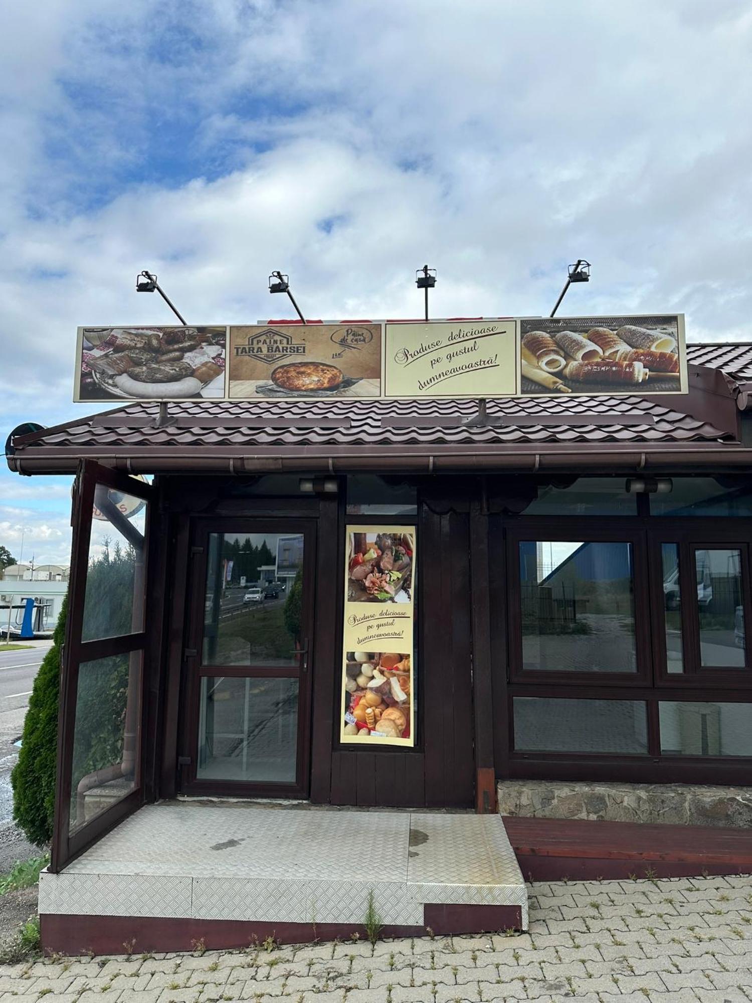 Restaurant Motel Dolorean Săcele Zewnętrze zdjęcie